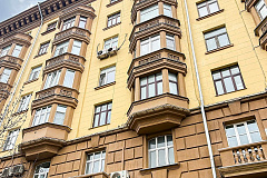 За время реализации программы капремонта на Ленинградском проспекте в САО обновили 60 жилых домов