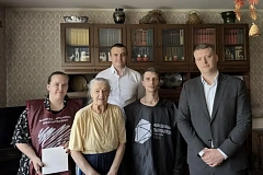  В районе Сокол состоялось вручение памятного нагрудного знака ветеранам Великой Отечественной войны – участникам обороны Москвы