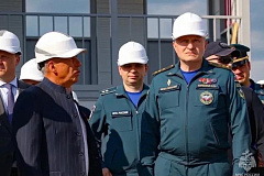 Глава МЧС России проконтролировал ход строительства тренировочного комплекса для пожарных и спасателей в Казани